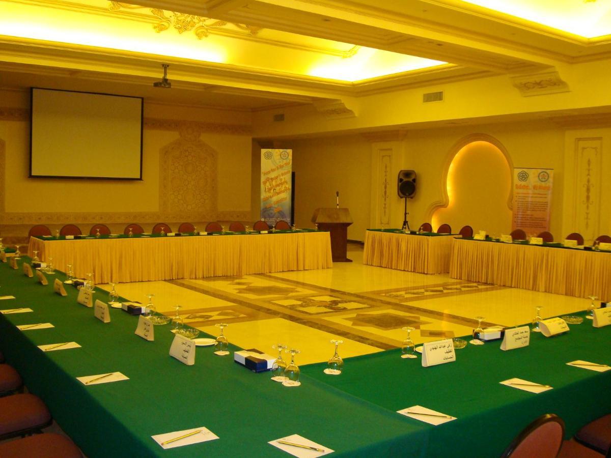 Al Gosaibi Hotel - Villa Al-Chubar Zewnętrze zdjęcie