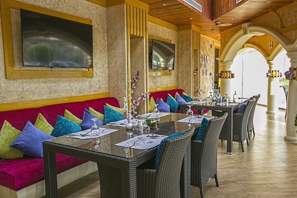 Al Gosaibi Hotel - Villa Al-Chubar Zewnętrze zdjęcie
